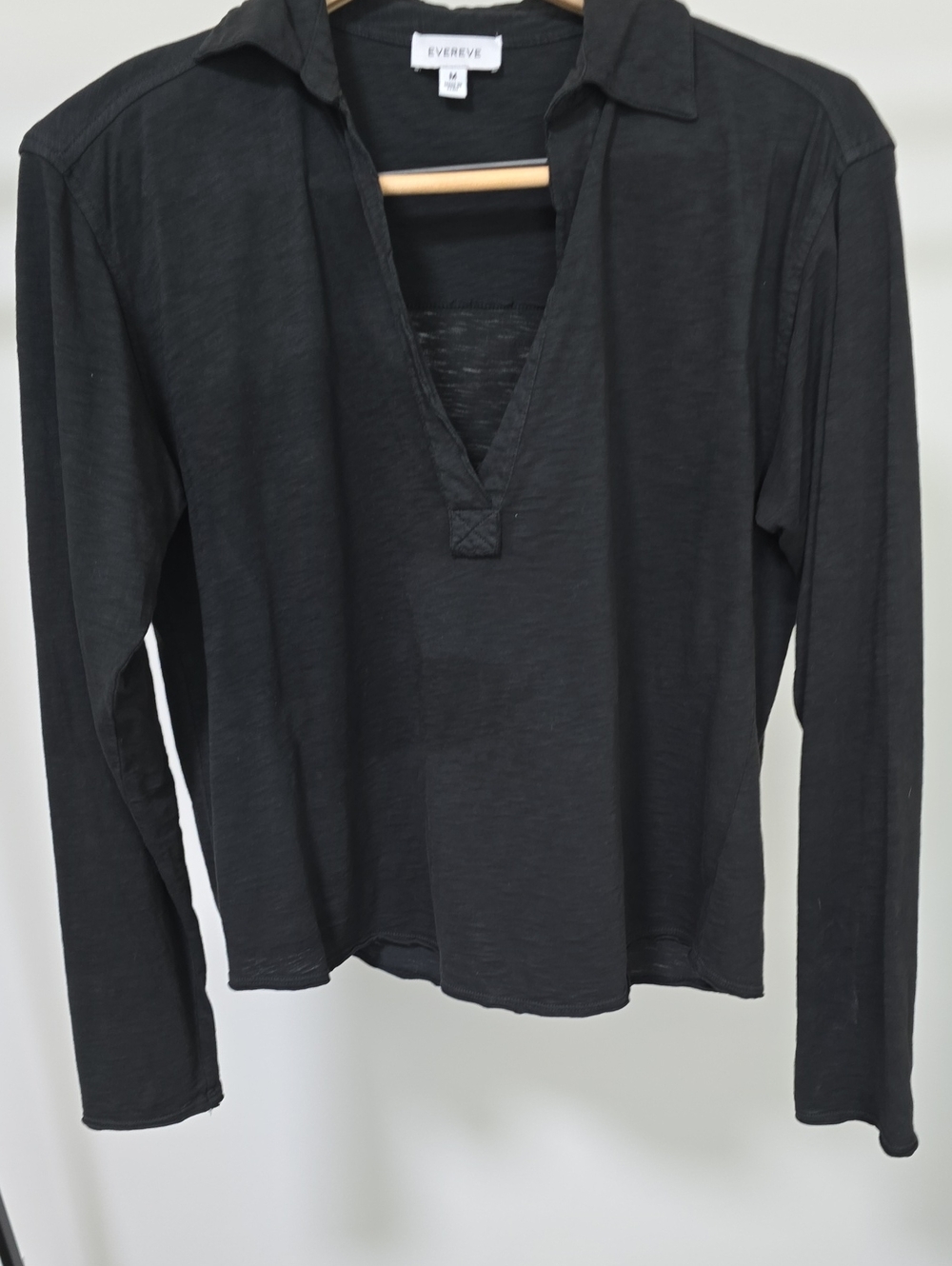 Evereve Black Long-Sleeve V-Neck Polo Top with Collar